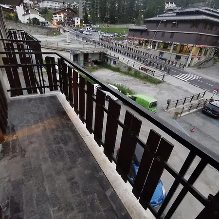 Homey In The Heart Of Cervinia アパート