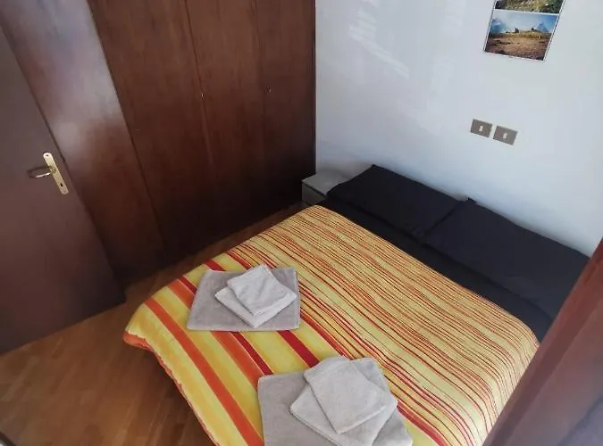 Апартаменти Homey In The Heart Of Cervinia *